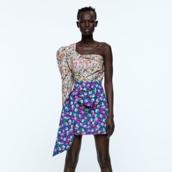 🦋 BLOGGERS FAVORITE 🦋 ZARA ASYMMETRICAL PRINTED TOP SIZE M - Picture 14 of 16